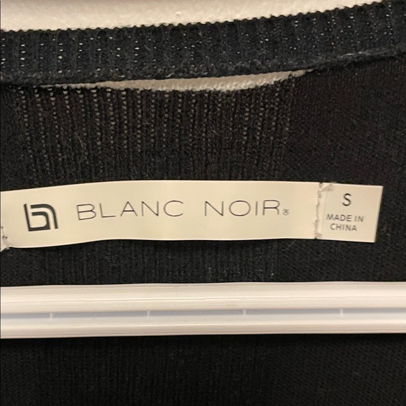 Women’s Blanc Noir Black Fade Sweater Size Small - Picture 3 of 8